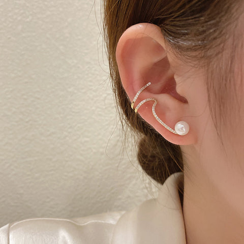 Pearl Ear Cuff With Rhinestones | Style No. 112
